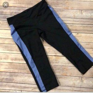 CAbi Racer Crop Leggings, Size Medium